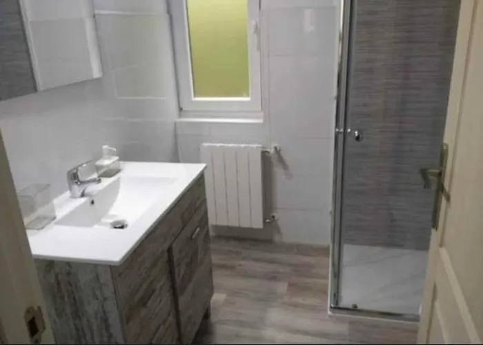 Prázdninový dům Bajo Con Gran Jardin Y Aparcamiento San Vicente De La Barquera